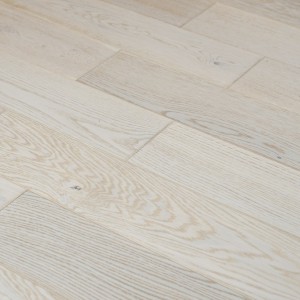 Паркетна дошка Brandwood D84 Дуб 14х90х600 мм (D84BRUSHChevron90)